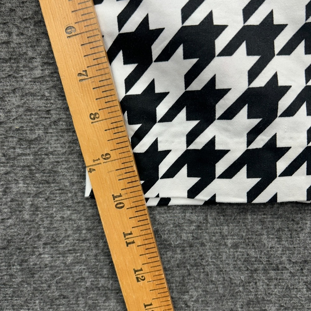 Loudmouth Shorts Womens 6 Bermuda Houndstooth Golf Wild Athleisure Black White - Picture 8 of 8